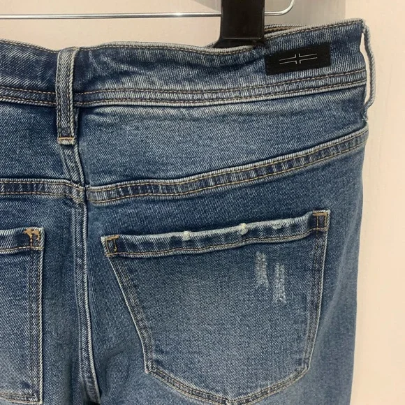 Jeans - Picture 4 of 5